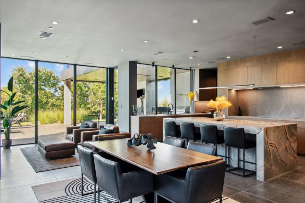 luxury home insurance valuation for custom finishes